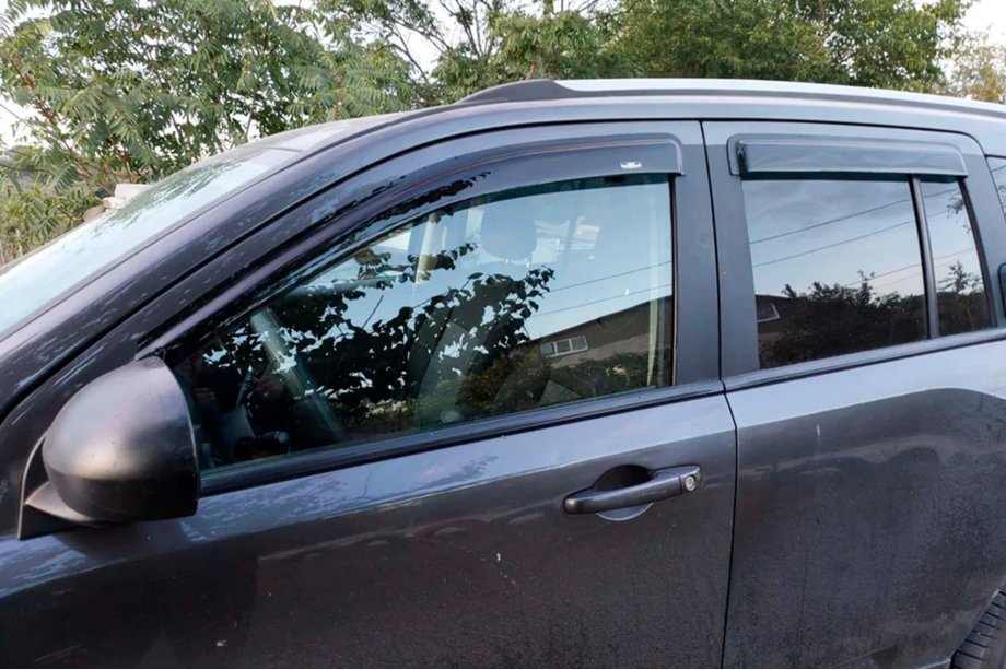 Jeep Compass 2006-2016 Deflettori Finestrini (4 pz, HIC) Image