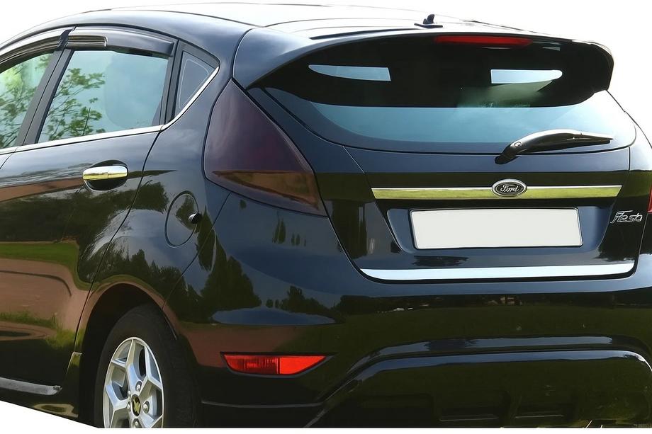 Ford Fiesta 2008-2017 Modanatura bagagliaio acciaio inox Carmos - Acciaio Inox Turco Foto 2
