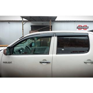 Deflettori Finestrini (4 pz, Sunplex Sport) Toyota Hilux 2006-2015 foto 3