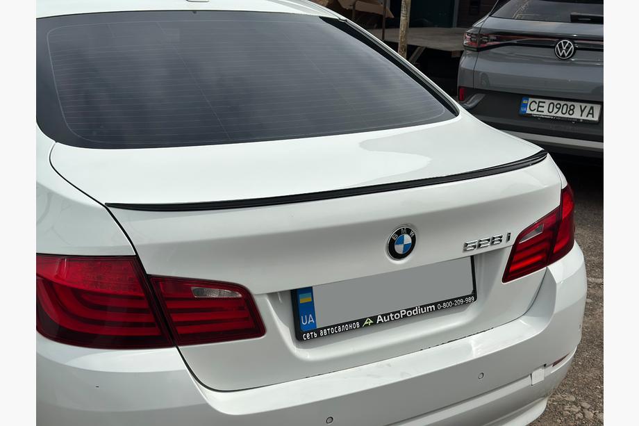 BMW 5 Series F10/F11 2010–2016 Spoiler Lip Sunplex (per F10, nero) Foto 14