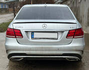 Mercedes E-class W212 2009-2016 Spoiler Lip (Sunplex, Nero) (130,5cm x 5,8cm) foto 3