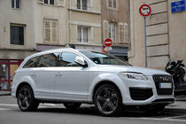 Audi Q7 2005-2015 Allargatori passaruota larghi V12 Modello foto 3
