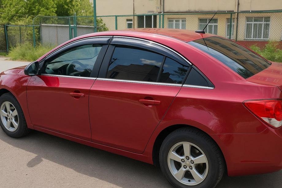 Chevrolet Cruze 2009–2015 Deflettori Finestrini con Modanatura Cromata SD (4 pz, ABM) Image