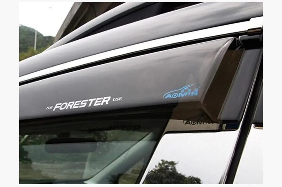 Subaru Forester 2013-2018 Deflettori Finestrini con Cromo (4 pz, Aomis) Image