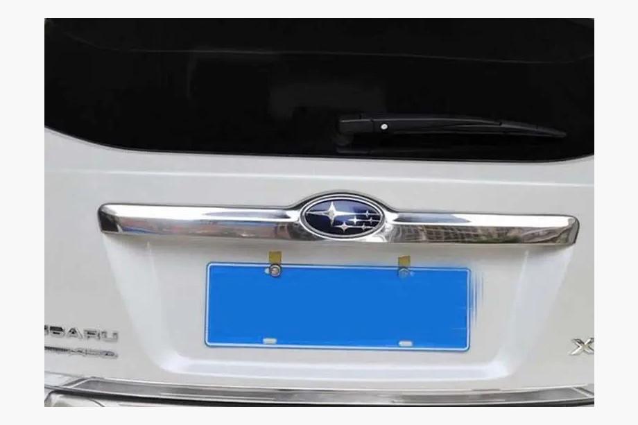 Subaru XV 2011-2017 Modanatura sopra targa Libao (acciaio inox) Image