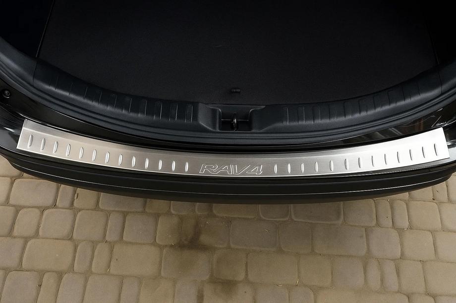 Toyota Rav 4 2013-2018 Protezione paraurti posteriore Libao (2013-2016, acciaio inox) Image