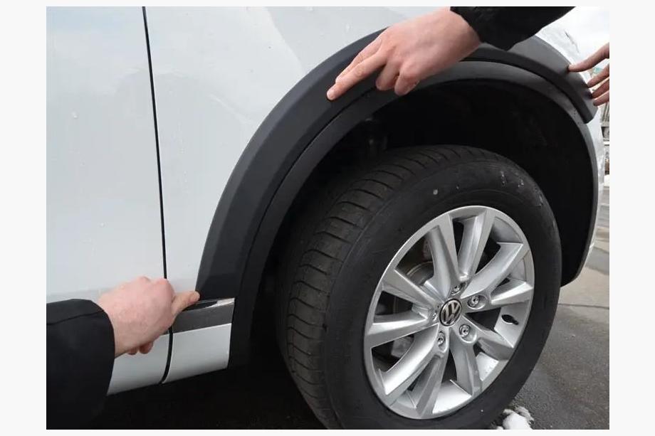 Volkswagen Touareg 2010-2018 Allargatori passaruota Foto 5