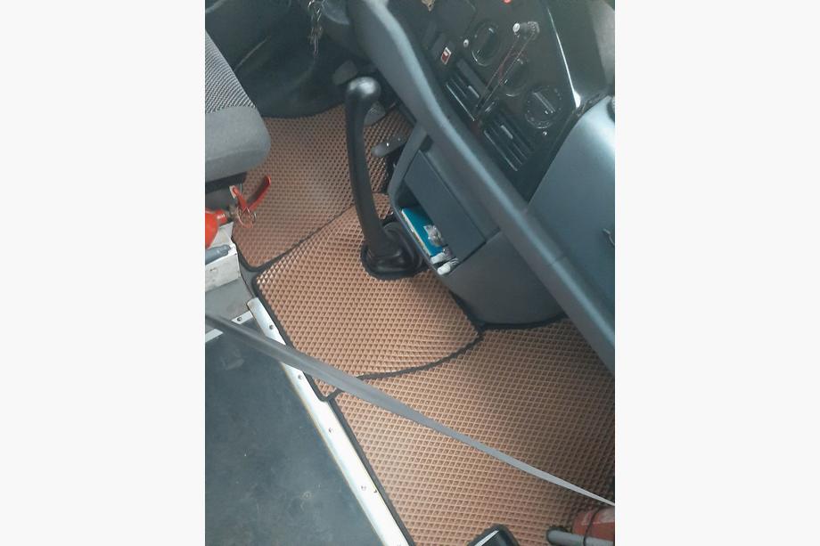 Mercedes Sprinter W901/902/903/904/905 1995–2006 Tappetini EVA (TDI, rosso mattone) Image