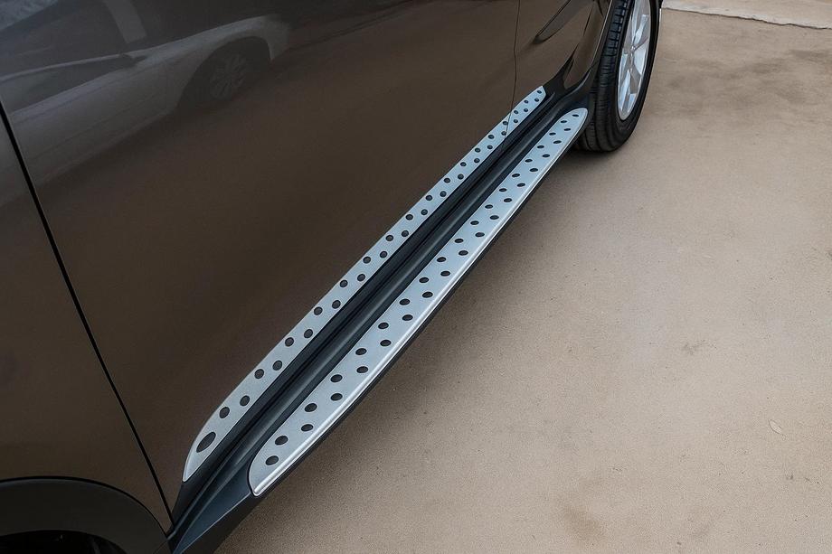 BYD S6 2010-2016 Pedane Laterali OEM V1 (2 pz, Alluminio) Foto 1