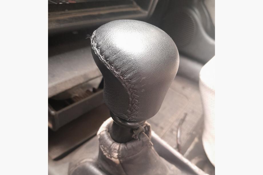 Opel Vectra B 1995-2002 Pomello cambio senza logo (pelle) Image