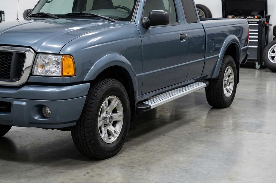 Ford Ranger 2002-2006 Pedane Laterali Maya V2 (2 pz, Alluminio) Image