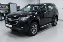 Chevrolet Trailblazer 2012-2019 Pedane Laterali Vision New Black (2 pz, Alluminio) foto 1
