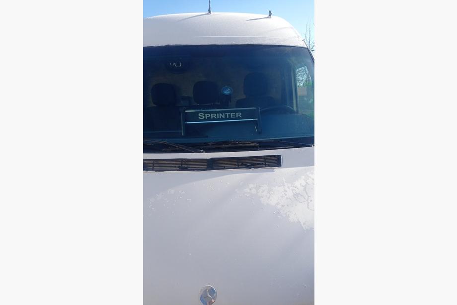 Mercedes Sprinter W901/902/903/904/905 1995–2006 Mensola cruscotto (1995-2000, Nero con cuciture rosse) Foto 7