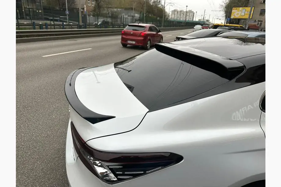 Toyota Camry 2017–2023 Visiera spoiler lunotto posteriore (nero) Foto 1