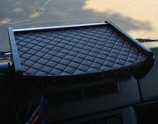 Mercedes T2 (507-814) 1967-1996 Mensola per cruscotto (Nera con cuciture rosse) foto 1