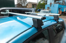 Nissan Leaf 2010-2017 Portapacchi per tetto liscio (cromato, coppia) foto 7