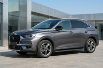 DS 7 Crossback 2017-2022 Pedane Laterali Tayga Black (2 pz, Alluminio) foto 1