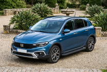 Fiat Tipo Cross 2021- Pedane Laterali Allmond Black (2 pz, Alluminio) foto 1