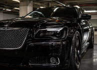 Chrysler C300 2011-2023 Fari anteriori Black Edition (2 pz) foto 1