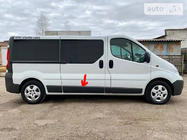 Renault Trafic 2001–2015 Modanatura porta originale usata (R3) foto 1