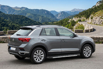 Volkswagen T-Roc 2017-2025 Pedane Laterali Duru (2 pz, Alluminio) foto 1