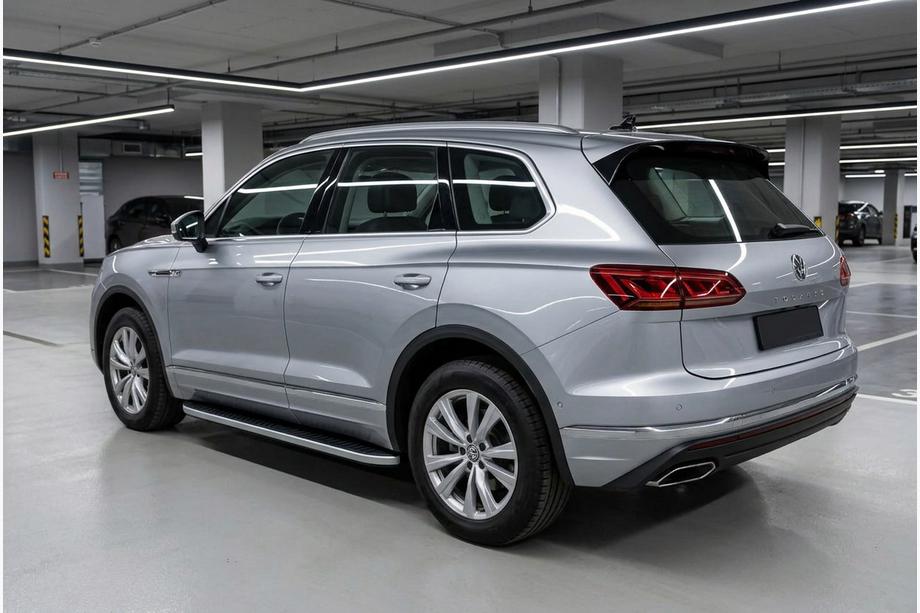 Volkswagen Touareg 2018- Pedane Laterali Tayga Grey (2 pz, Alluminio) Foto 1