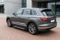 Volkswagen Touareg 2018- Pedane Laterali RedLine (2 pz, Alluminio) foto 1