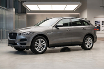 Jaguar F-PACE 2016- Pedane Laterali Duru (2 pz, Alluminio) foto 1