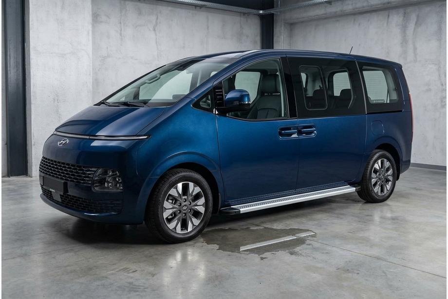 Hyundai Staria 2021- Pedane Laterali Maya V2 (2 pz, Alluminio) Image