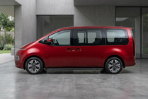 Hyundai Staria 2021- Pedane Laterali Bosphorus Black (2 pz, Alluminio) foto 1