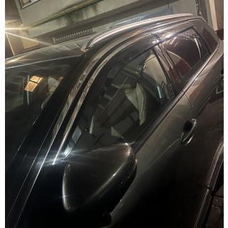 Deflettori Finestrini con Modanatura Cromata (4 pz, Niken) foto 4