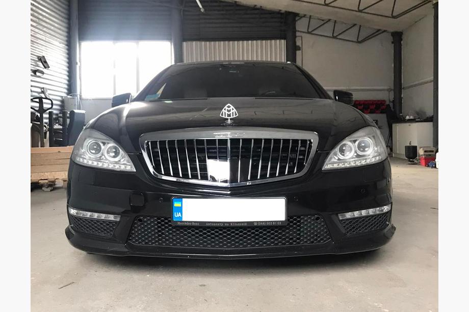 Mercedes S-сlass W221 2005-2013 Griglia anteriore Maybach V2 (2009-2013) Image