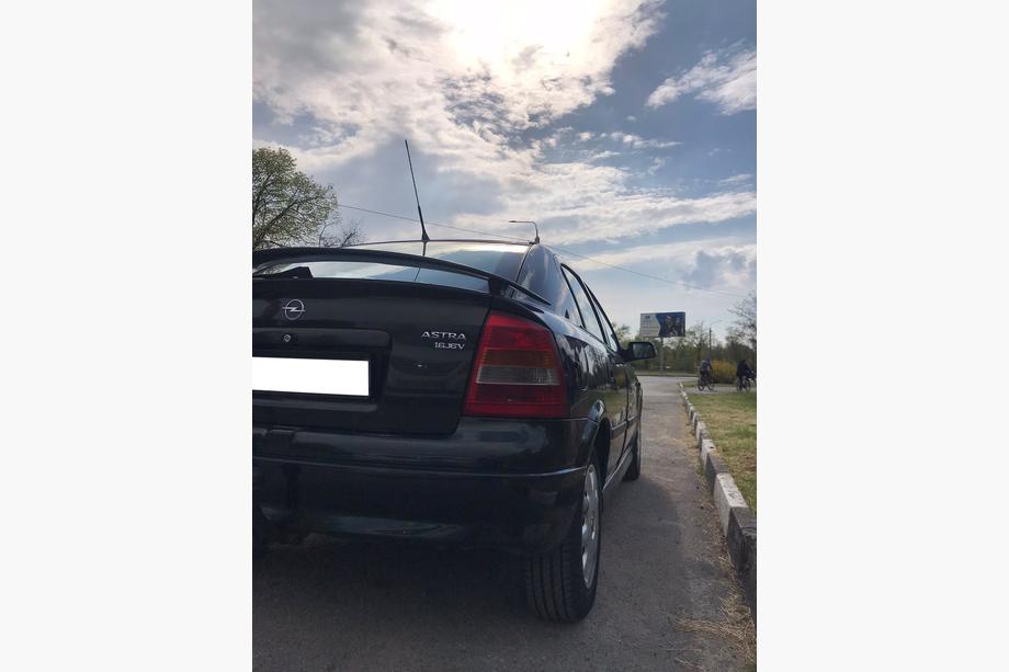 Opel Emblema 1.6 16V Foto 4