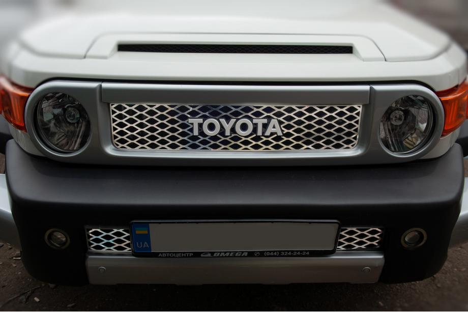 Toyota FJ Cruiser 2006-2022 Coperture cromate per griglia (acciaio inox) Foto 1