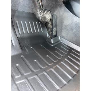 Tappetini in gomma Stingray 3D (5 pz, poliuretano) BMW X4 F26 2014-2018 foto 3